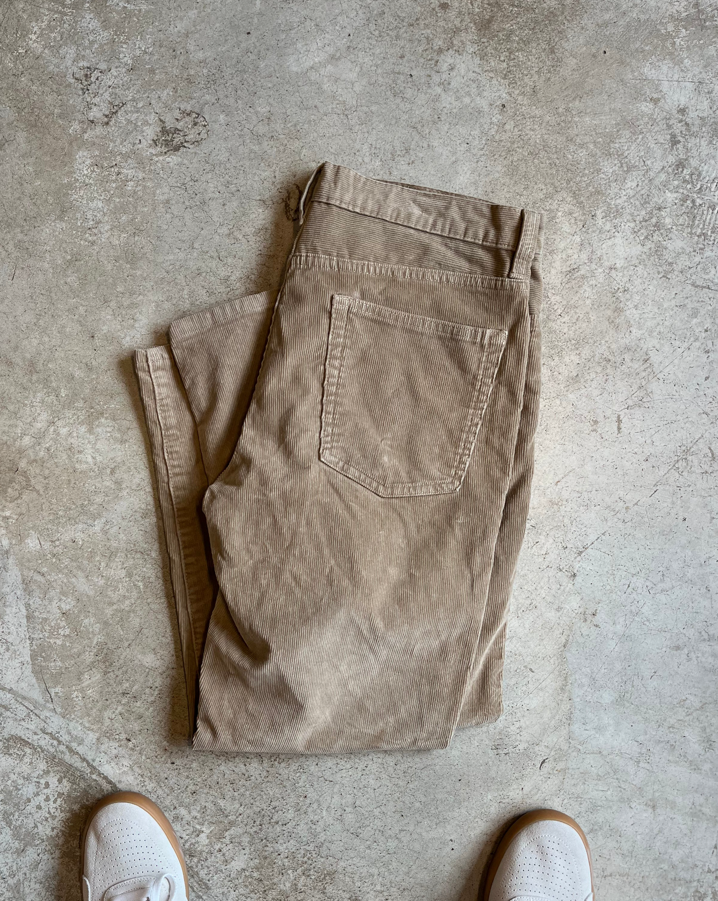 Land's End Corduroy Pants - (33) Straight Fit