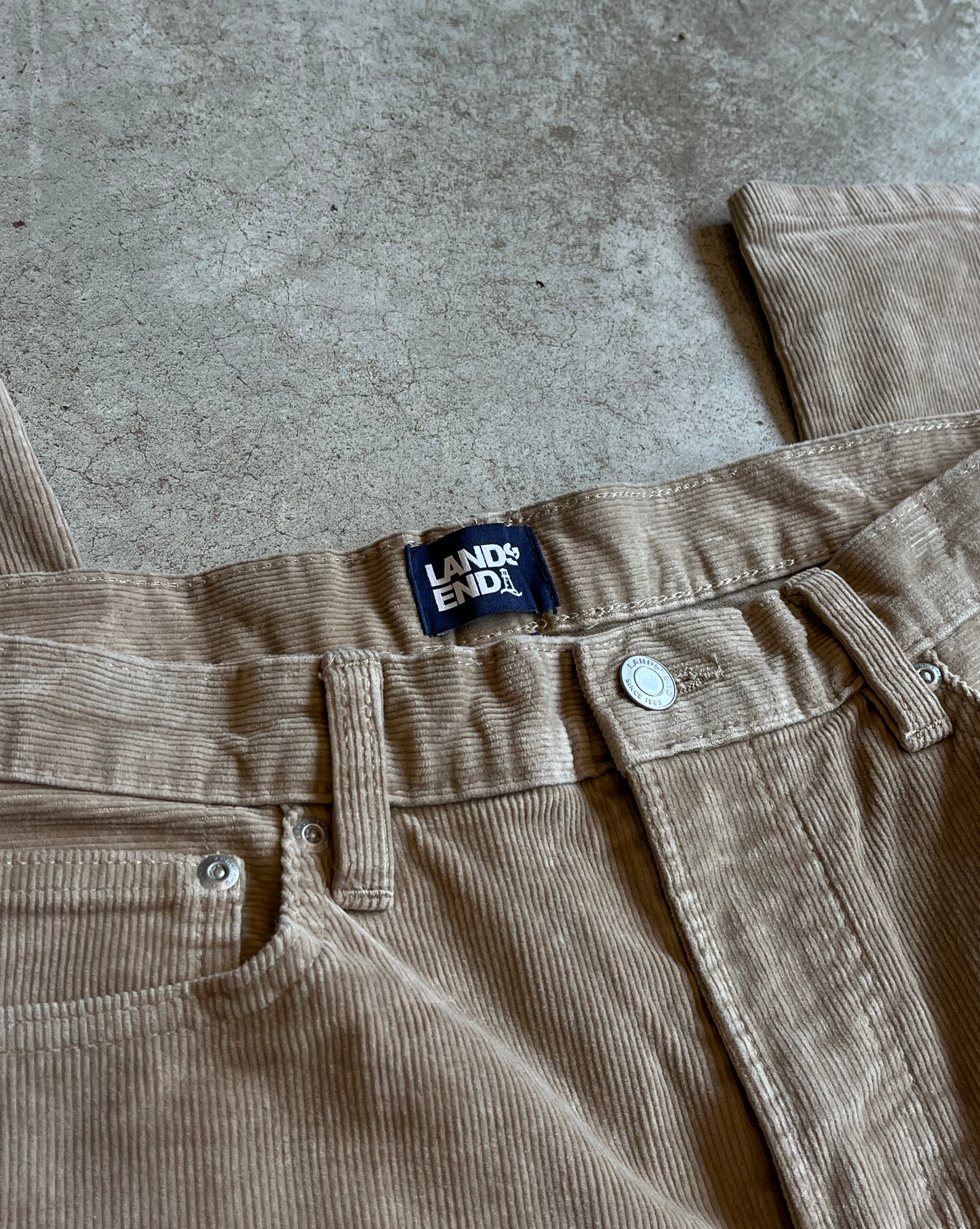 Land's End Corduroy Pants - (33) Straight Fit